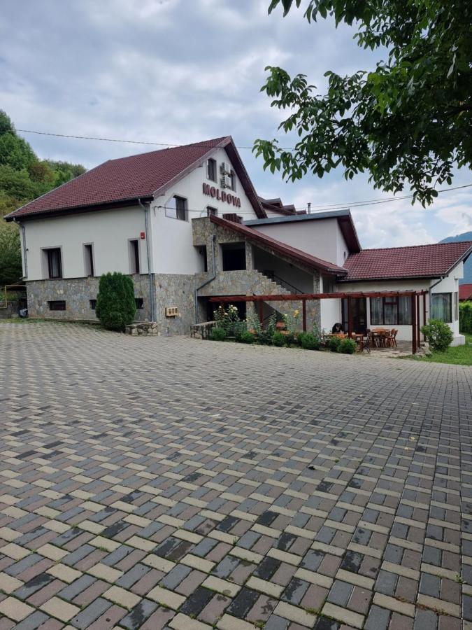Pensiunea Moldova Piatra Neamţ Extérieur photo